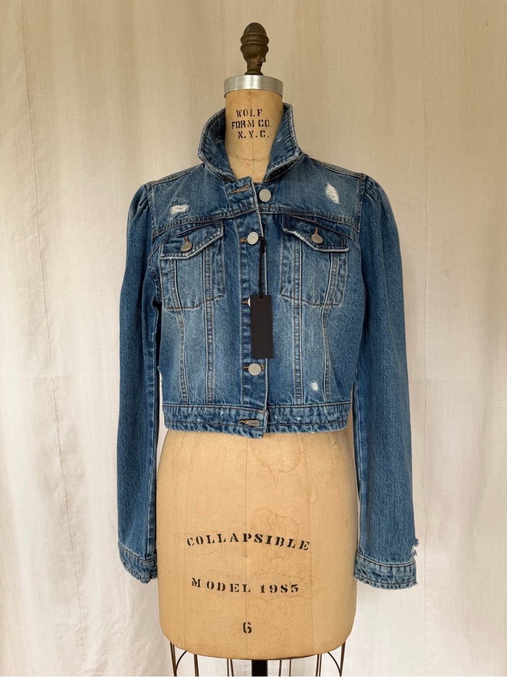 BLANKNYC Medium Wash Distressed Puff Sleeve Denim Jacket M